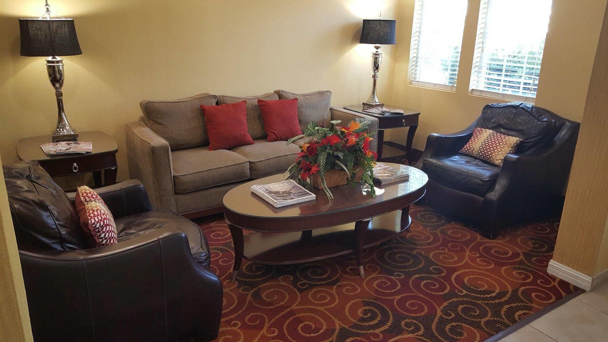 Microtel Inn & Suites By Wyndham Corpus Christi/Aransas Pass Exterior photo